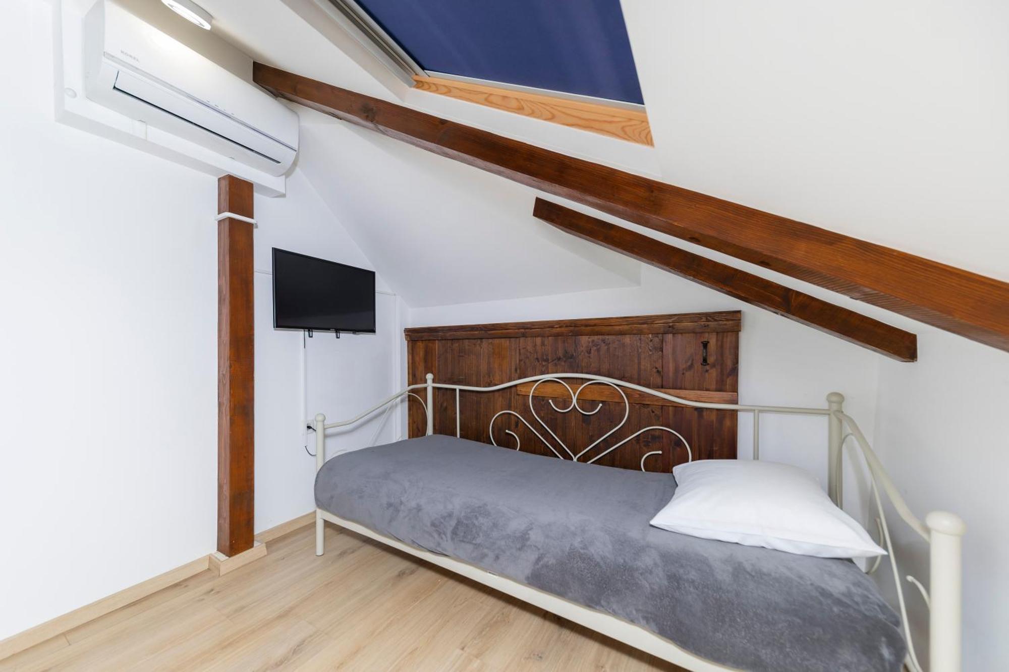 Nikky 2Br Apt. In Old Town Centre ซาดาร์ ภายนอก รูปภาพ