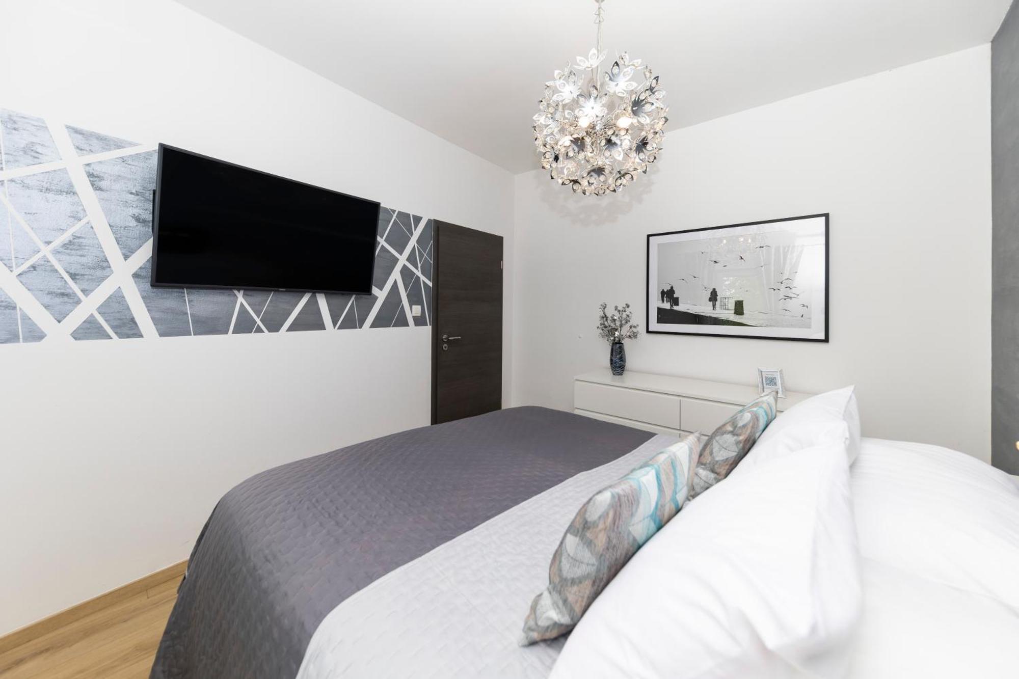 Nikky 2Br Apt. In Old Town Centre ซาดาร์ ภายนอก รูปภาพ
